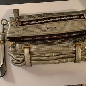 Metallic Coach Clutch